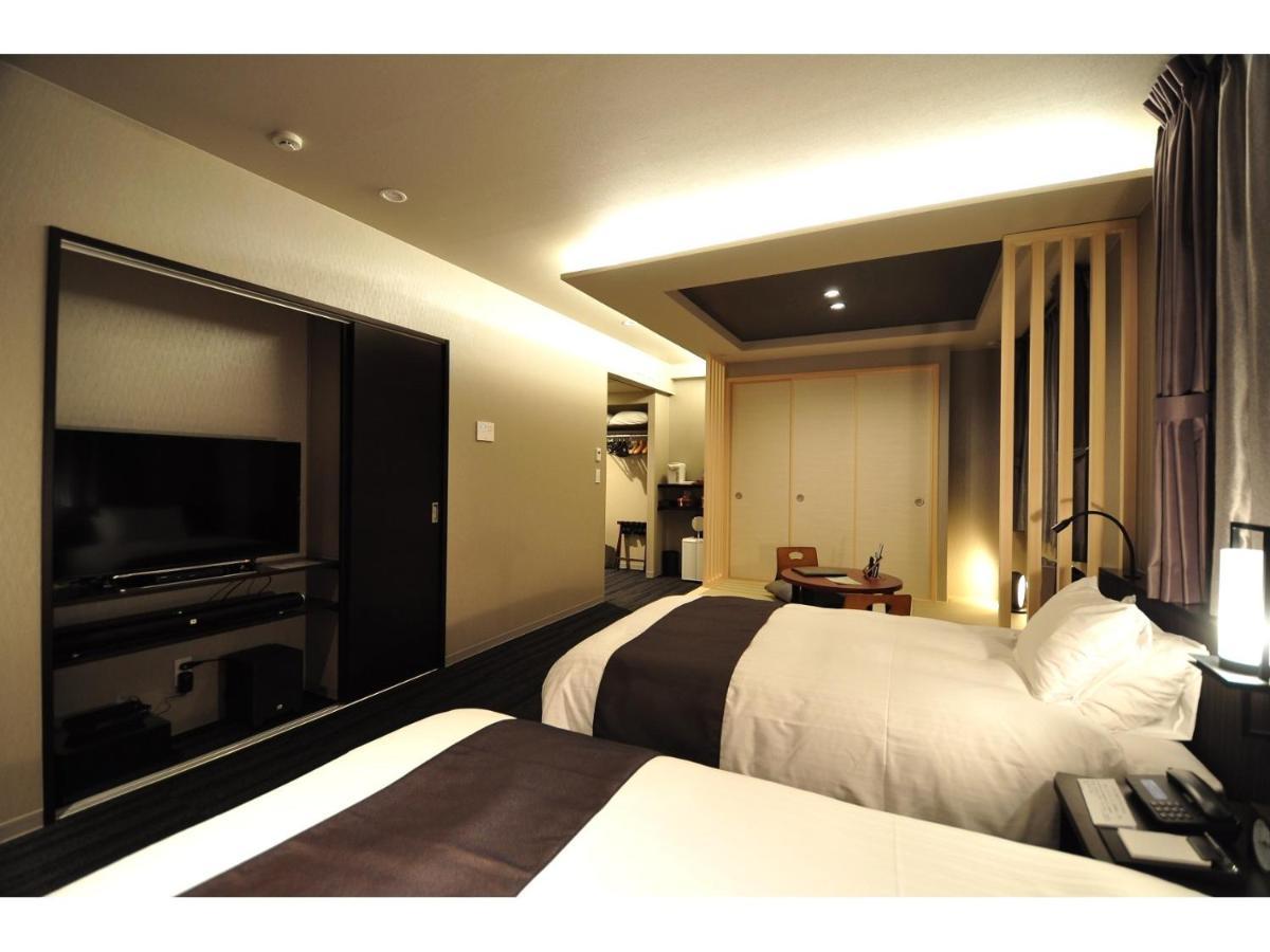 Obokekyo Mannaka Hotel Мийоши Екстериор снимка