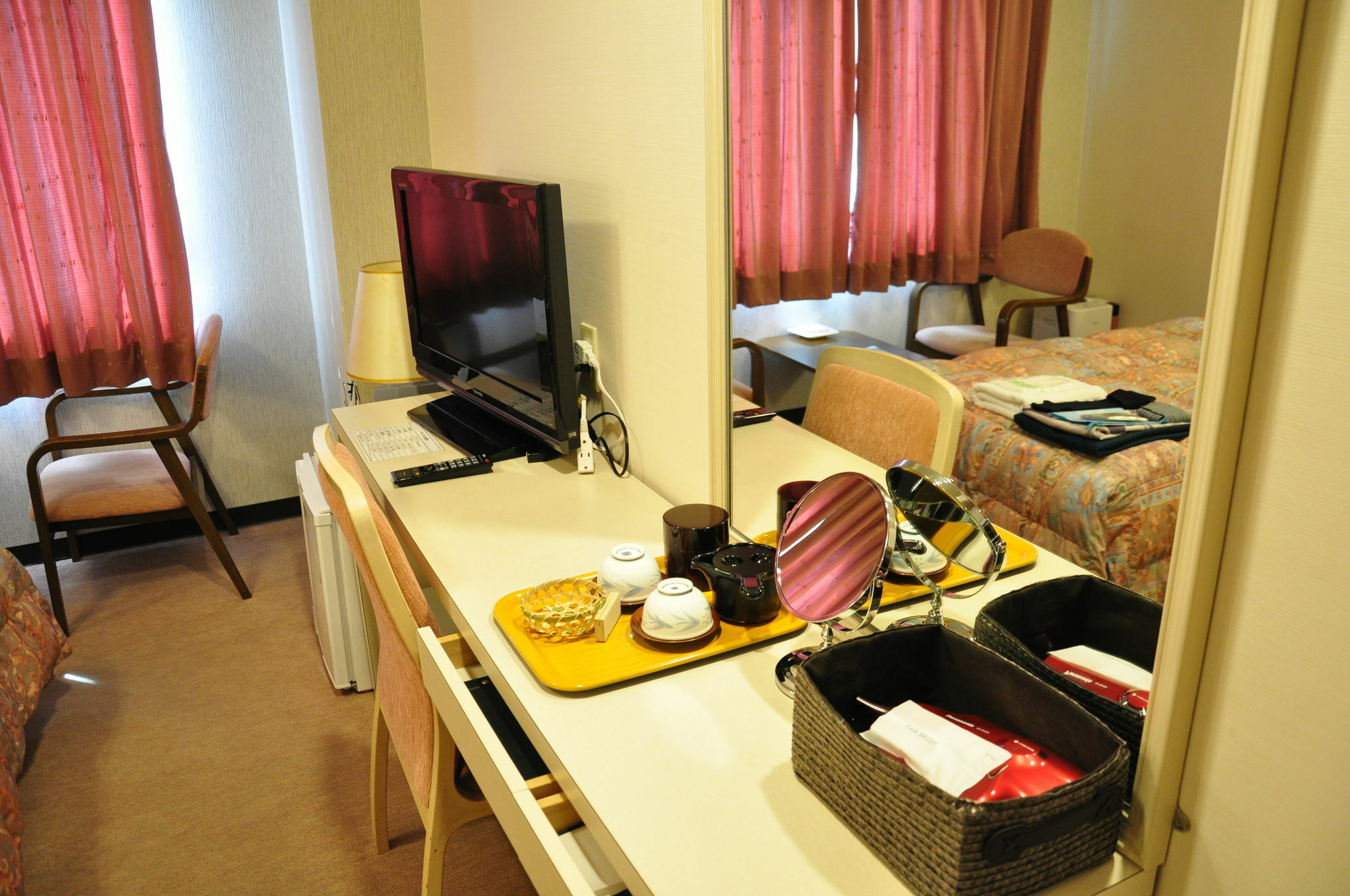 Obokekyo Mannaka Hotel Мийоши Екстериор снимка